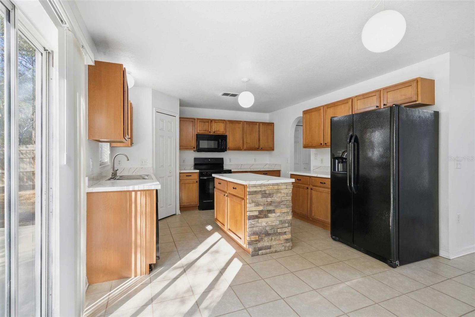 CITRUS SPGS UNIT 25 - Residential