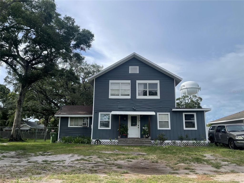 Photo of 1922 19th Avenue W, Bradenton, FL 34205 (MLS # A4581294)