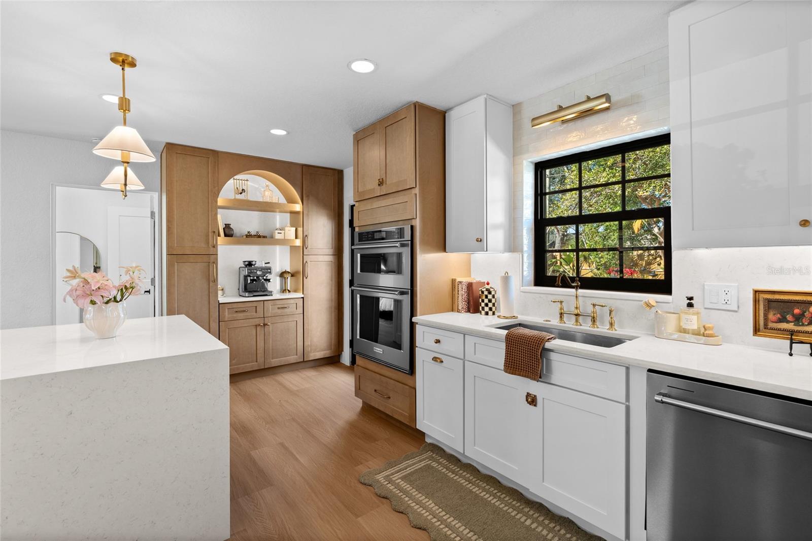 4201 W BAY VIEW AVENUE