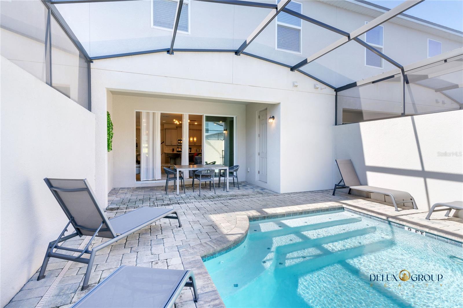 SOLARA RESORT VACATION VILLAS REP - Residential