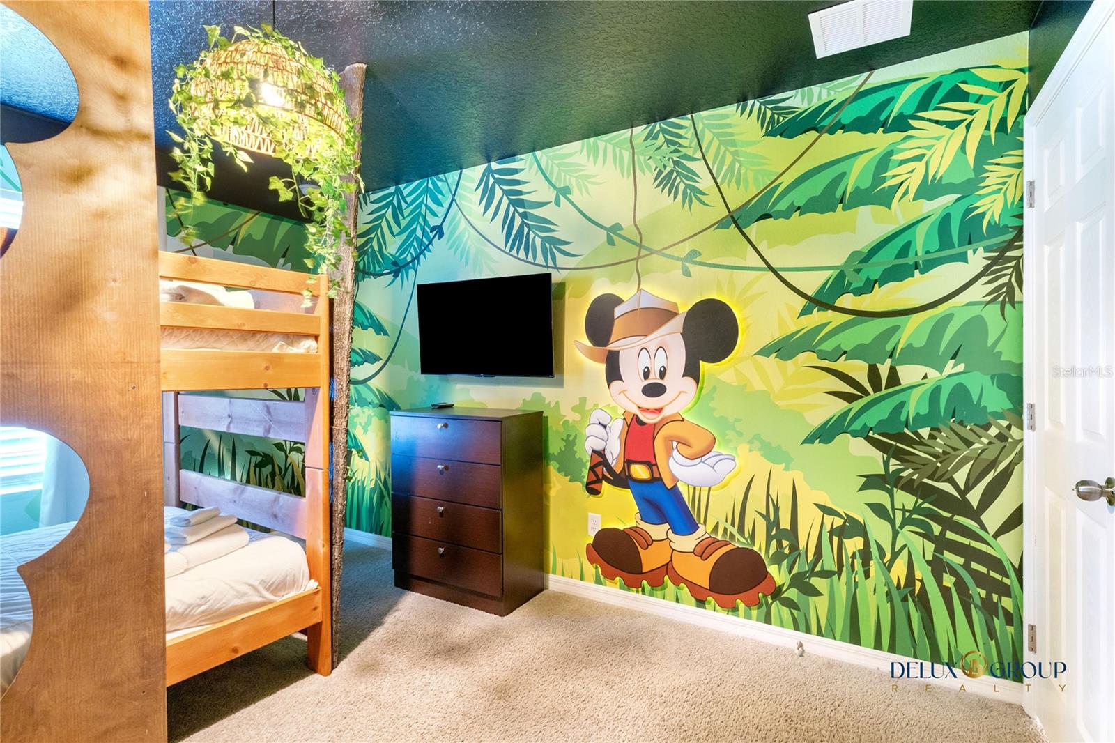 SOLARA RESORT VACATION VILLAS REP - Residential