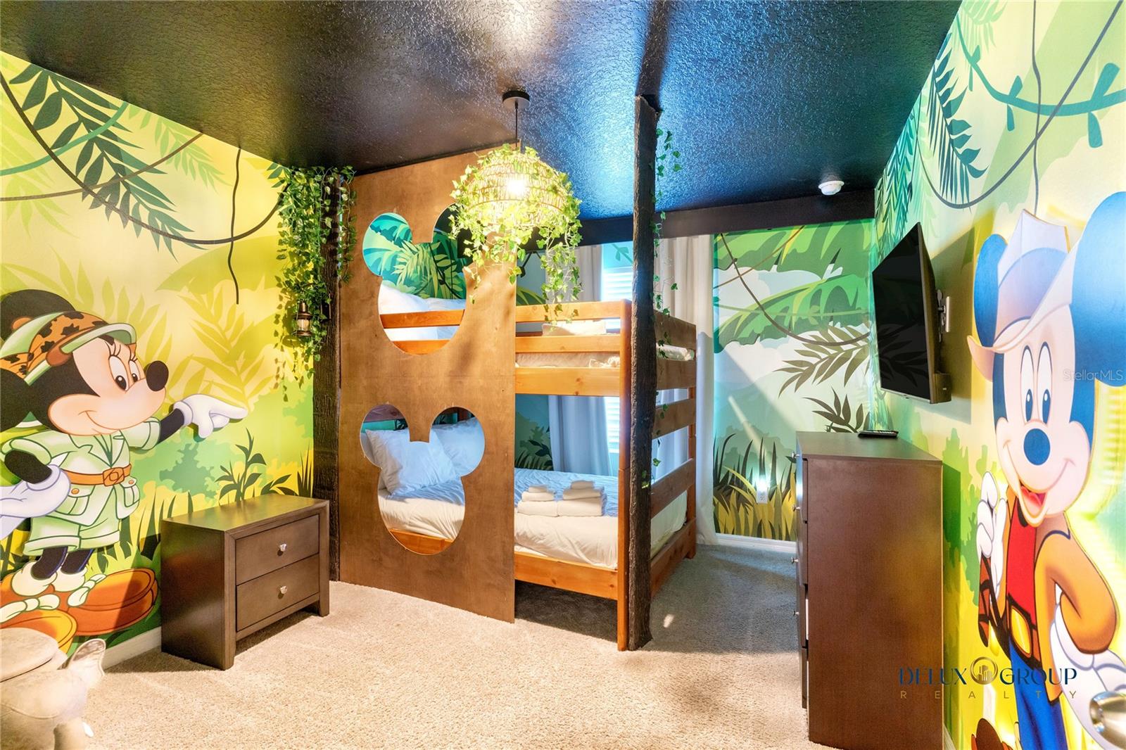 SOLARA RESORT VACATION VILLAS REP - Residential