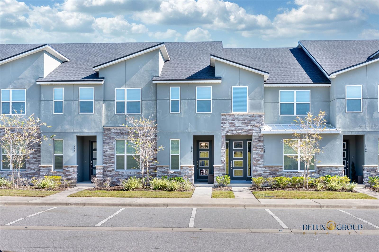 SOLARA RESORT VACATION VILLAS REP - Residential