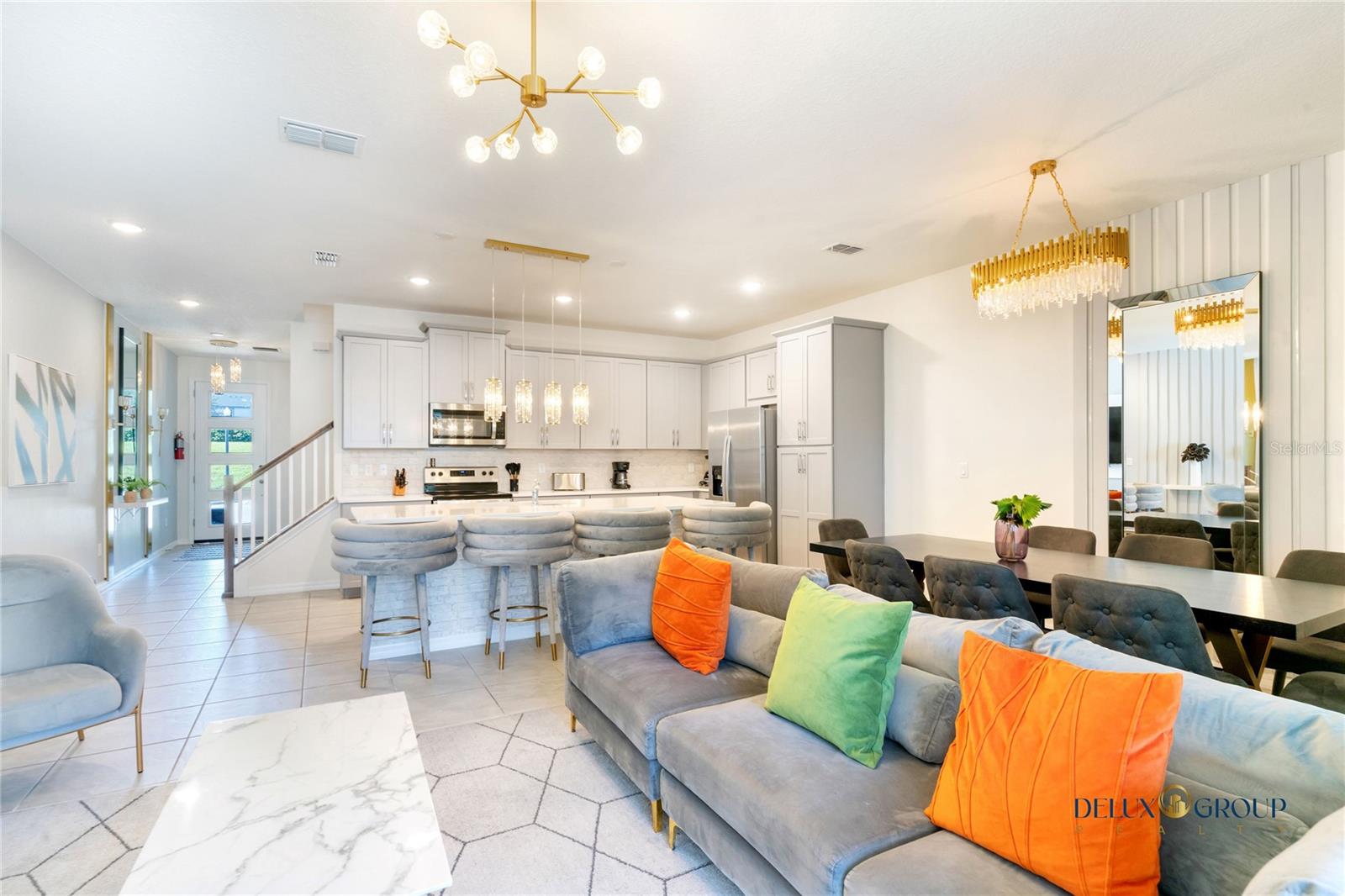 SOLARA RESORT VACATION VILLAS REP - Residential