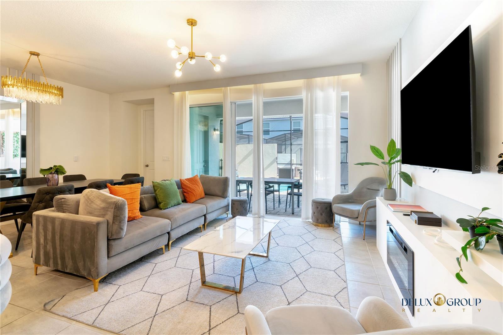 SOLARA RESORT VACATION VILLAS REP - Residential