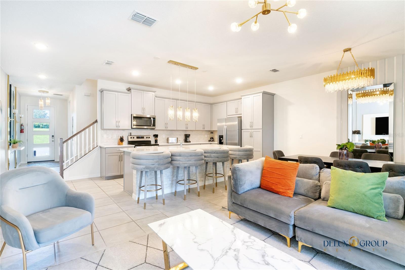 SOLARA RESORT VACATION VILLAS REP - Residential