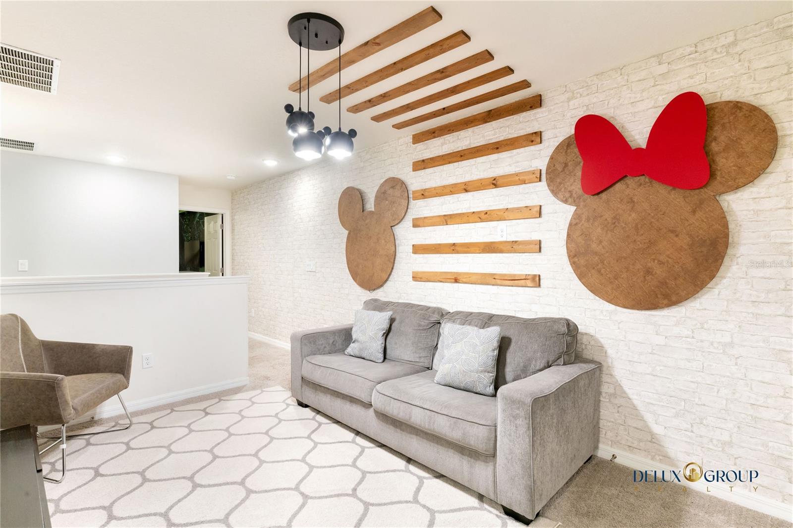 SOLARA RESORT VACATION VILLAS REP - Residential