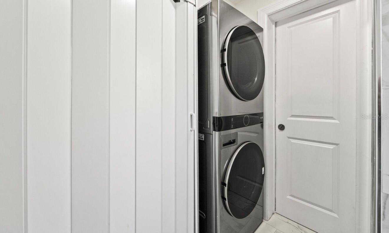 LONGBOAT KEY - Residential