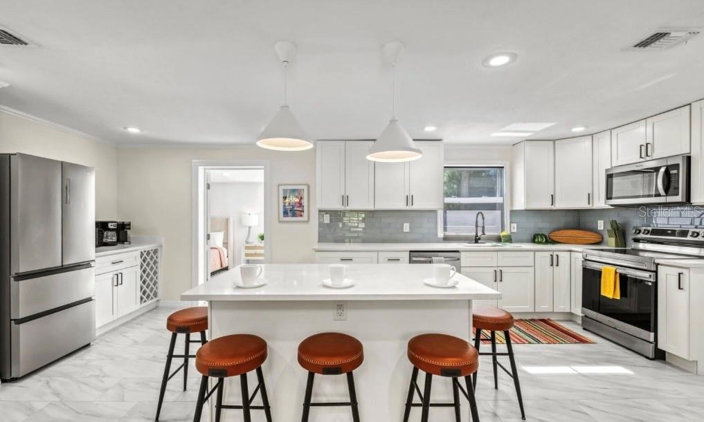 LONGBOAT KEY - Residential