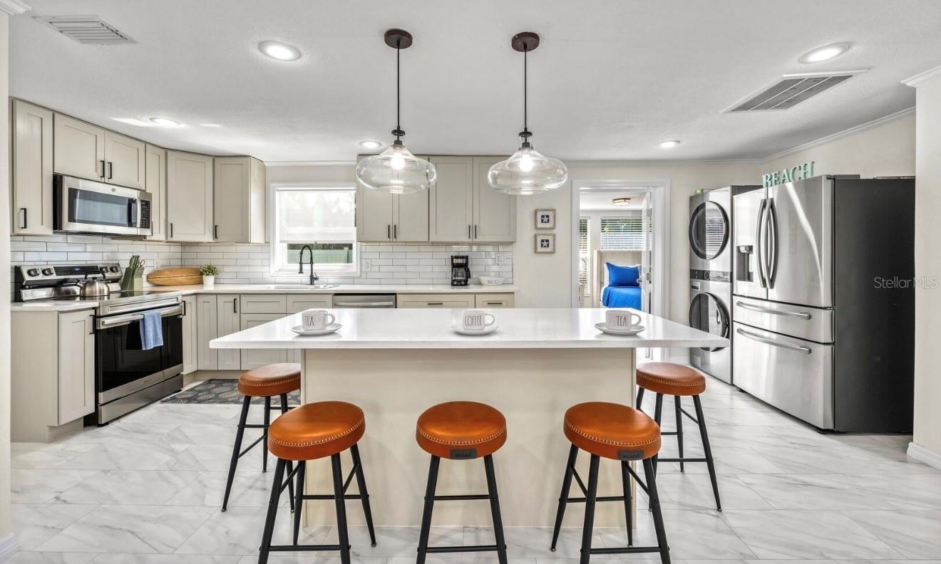 LONGBOAT KEY - Residential