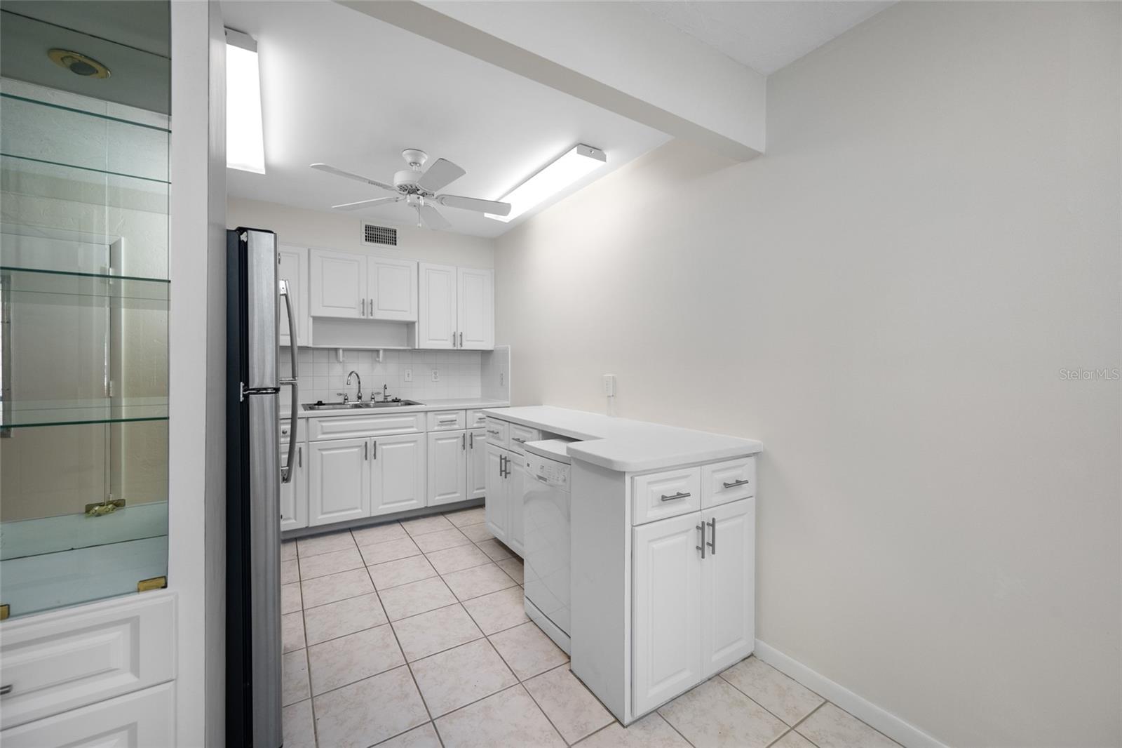 SEMINOLE GARDEN APTS CO-OP - Residential