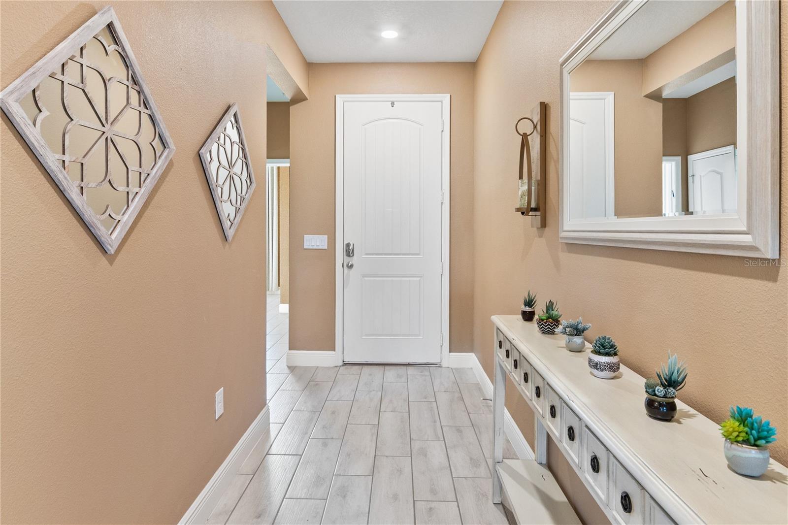 LAKE LUCERNE PH 5 - Residential