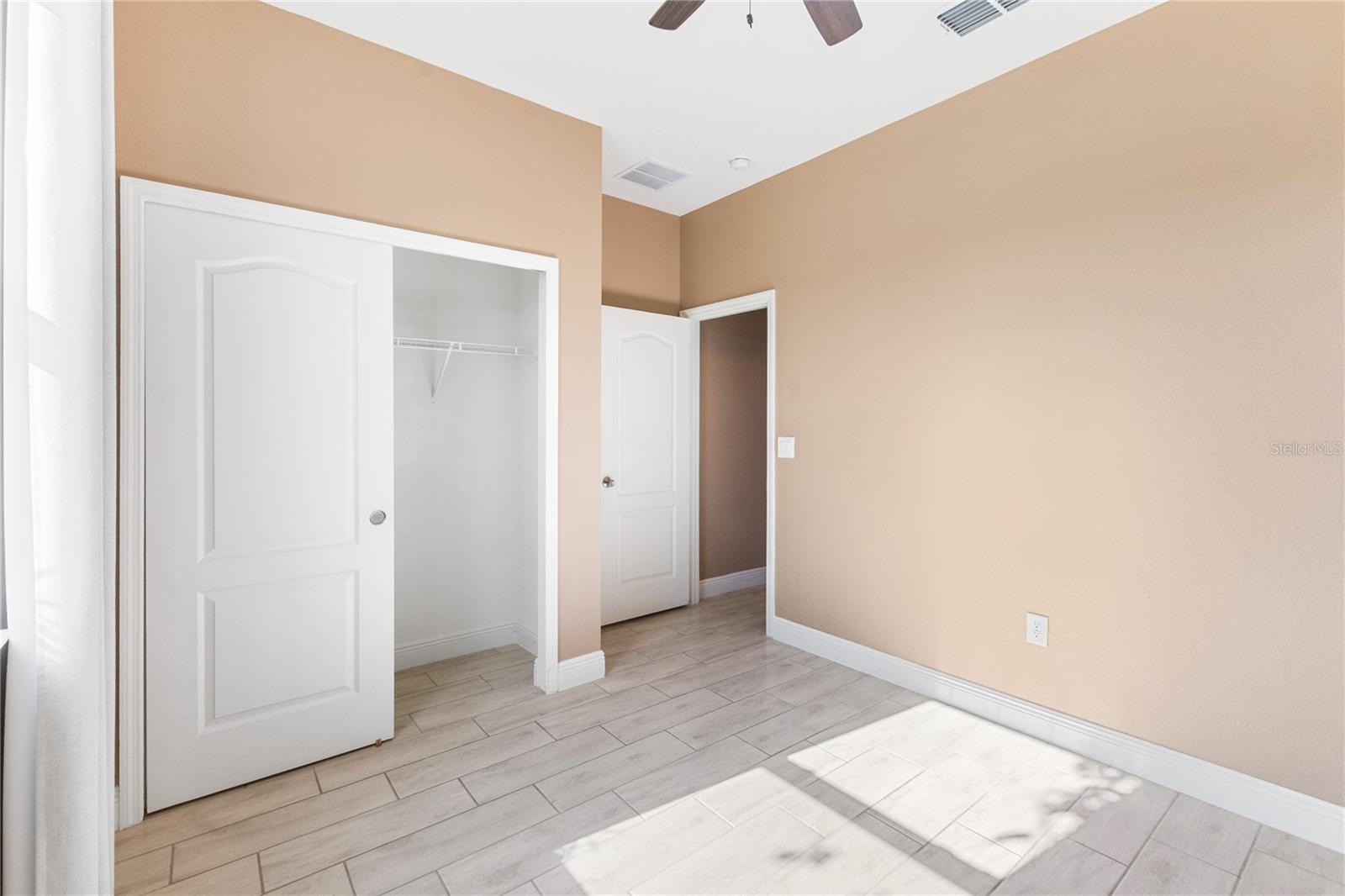 LAKE LUCERNE PH 5 - Residential