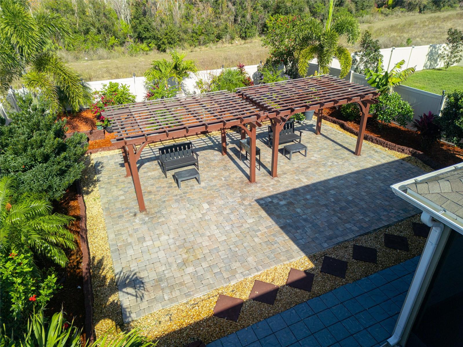 LAKE LUCERNE PH 5 - Residential