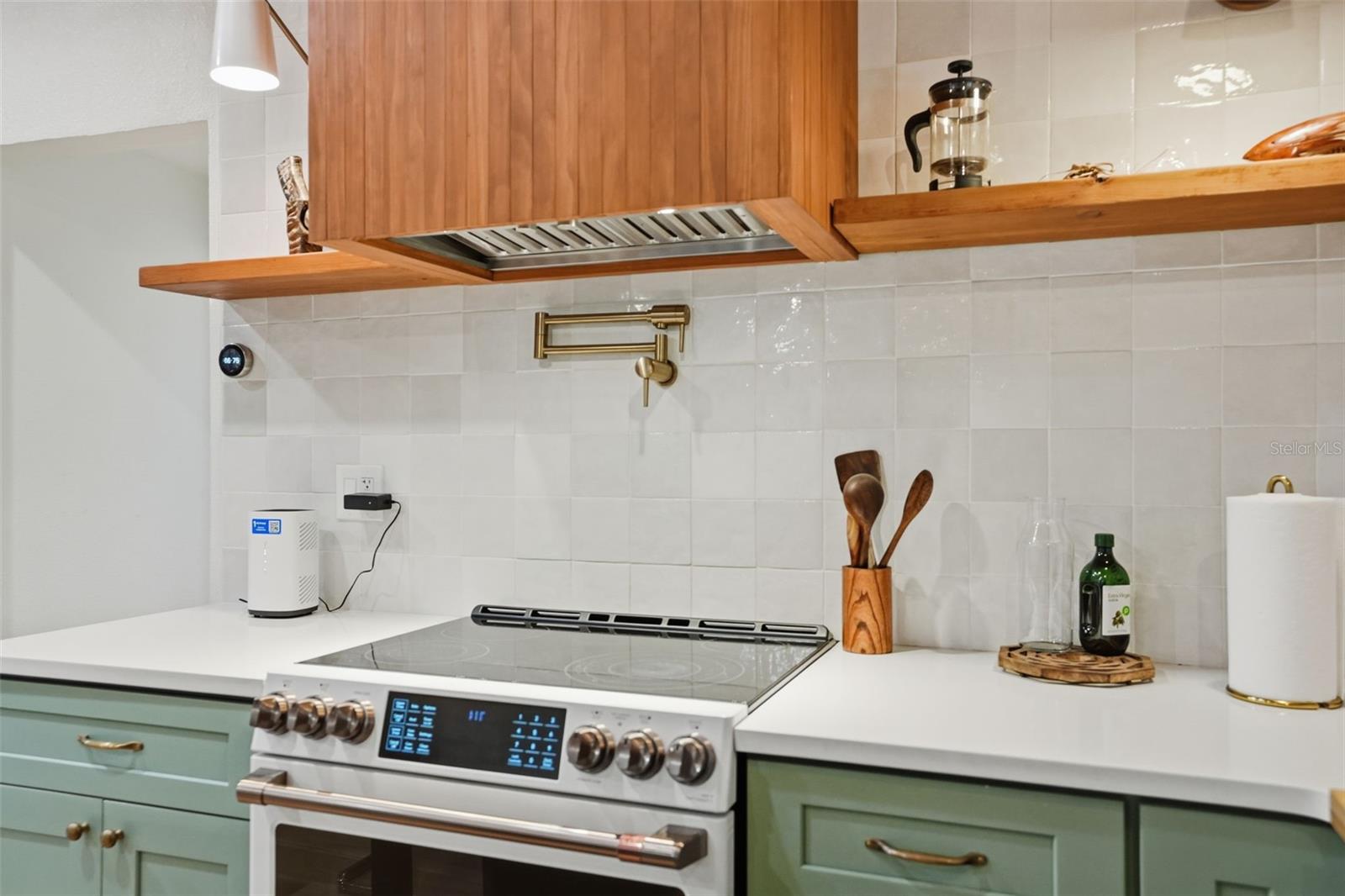 TE-LA-HEIGHTS 32 UN 1 - Residential