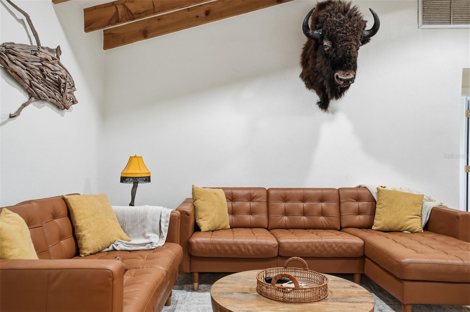 TE-LA-HEIGHTS 32 UN 1 - Residential