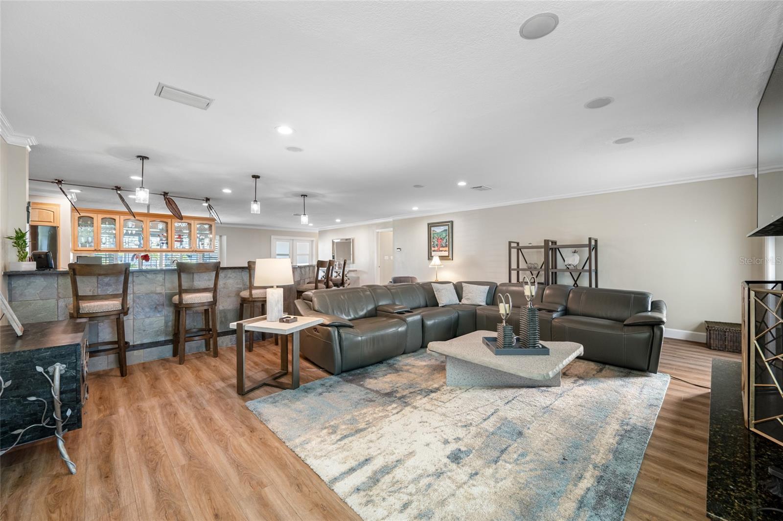 SOUTH CSWY ISLE YACHT CLUB 5TH ADD - Residential