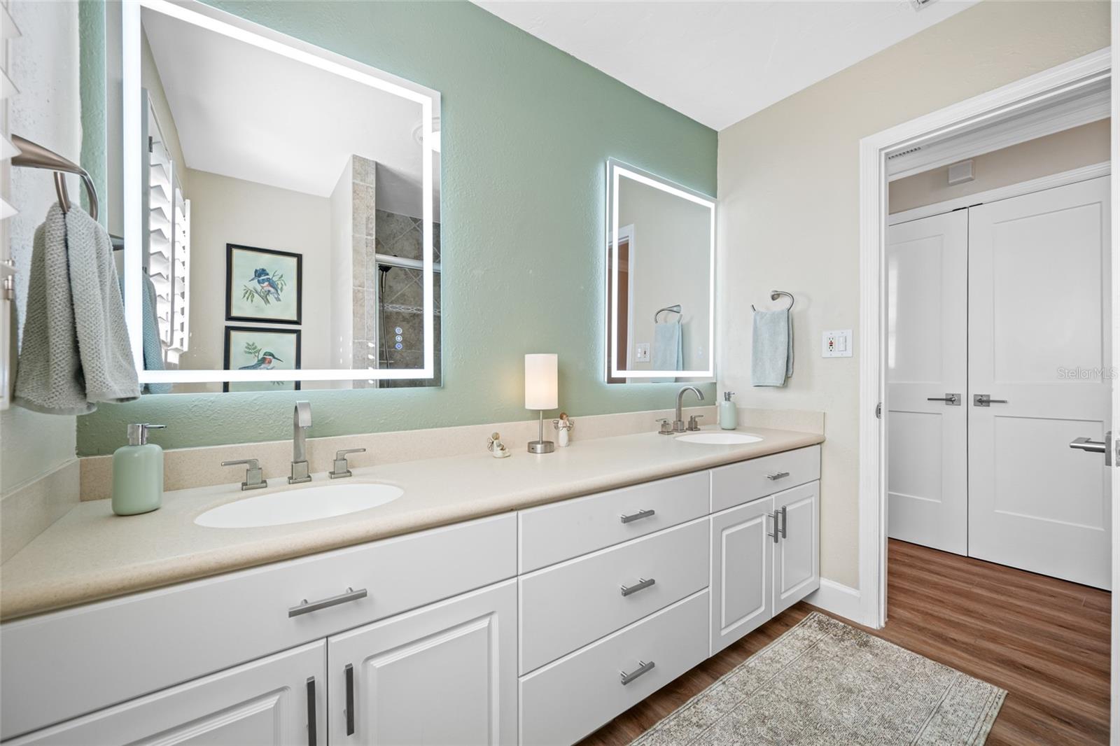 SOUTH CSWY ISLE YACHT CLUB 5TH ADD - Residential