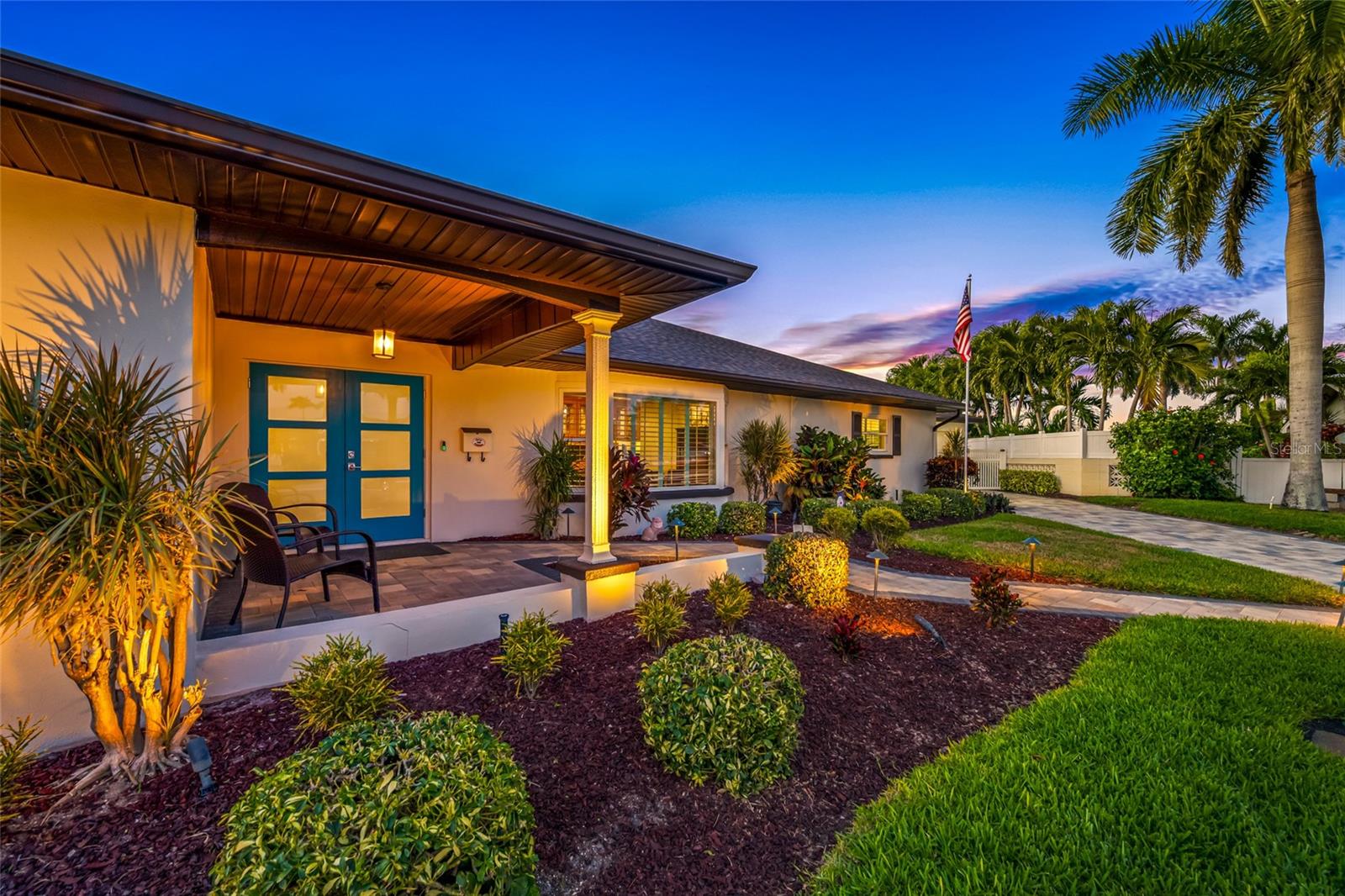 SOUTH CSWY ISLE YACHT CLUB 5TH ADD - Residential