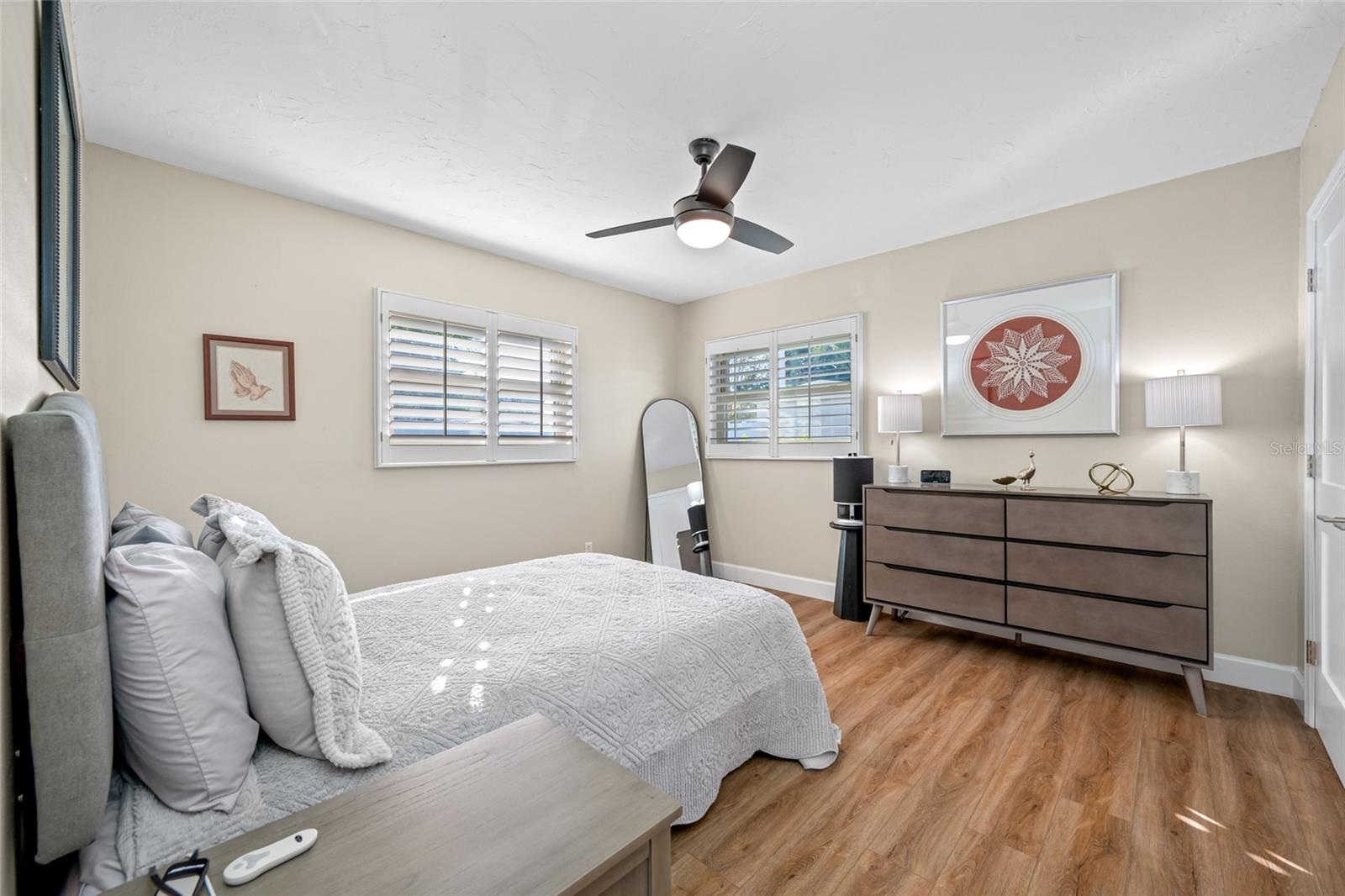 SOUTH CSWY ISLE YACHT CLUB 5TH ADD - Residential