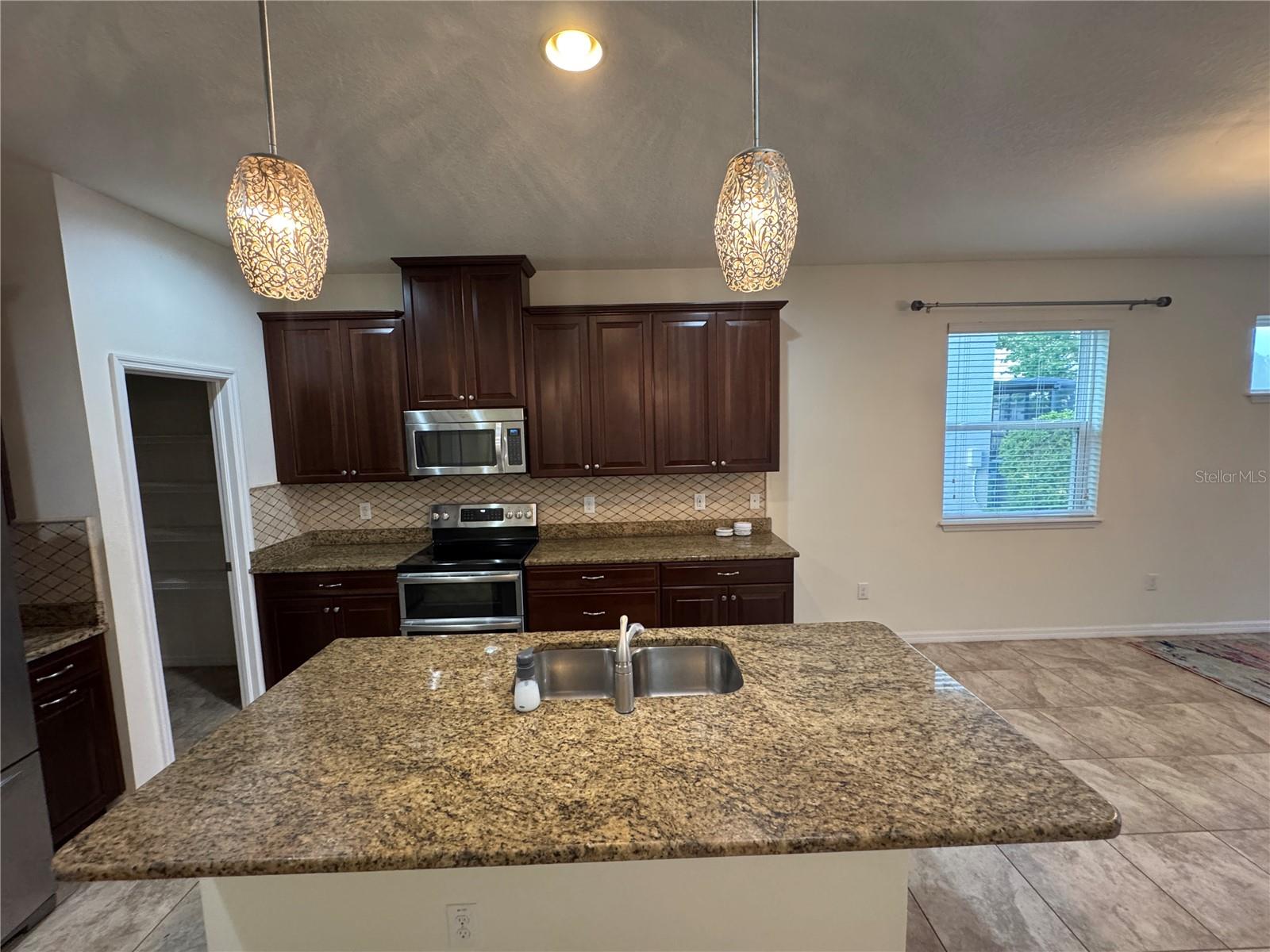 LONG LAKE RANCH VILLAGE 2 PCLS C-1 - Residential Lease