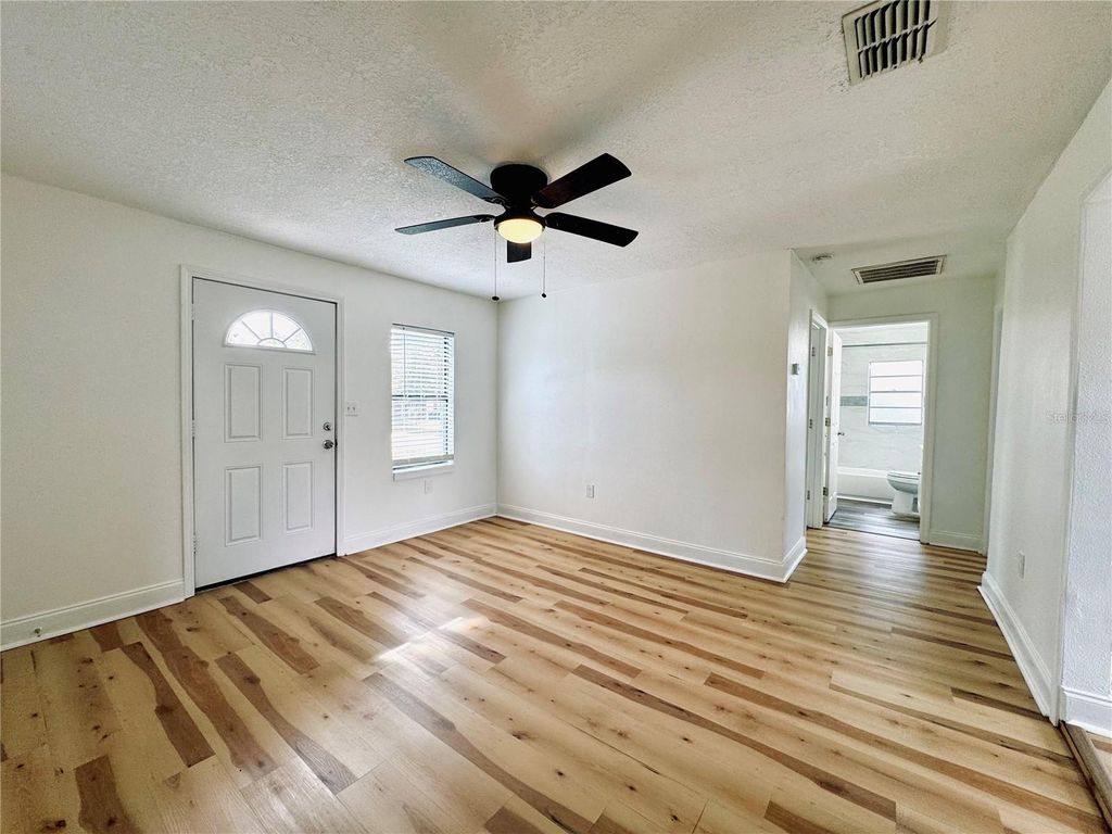 Photo of 522 Main Street #B, Auburndale, FL 33823 (MLS # O6375903)