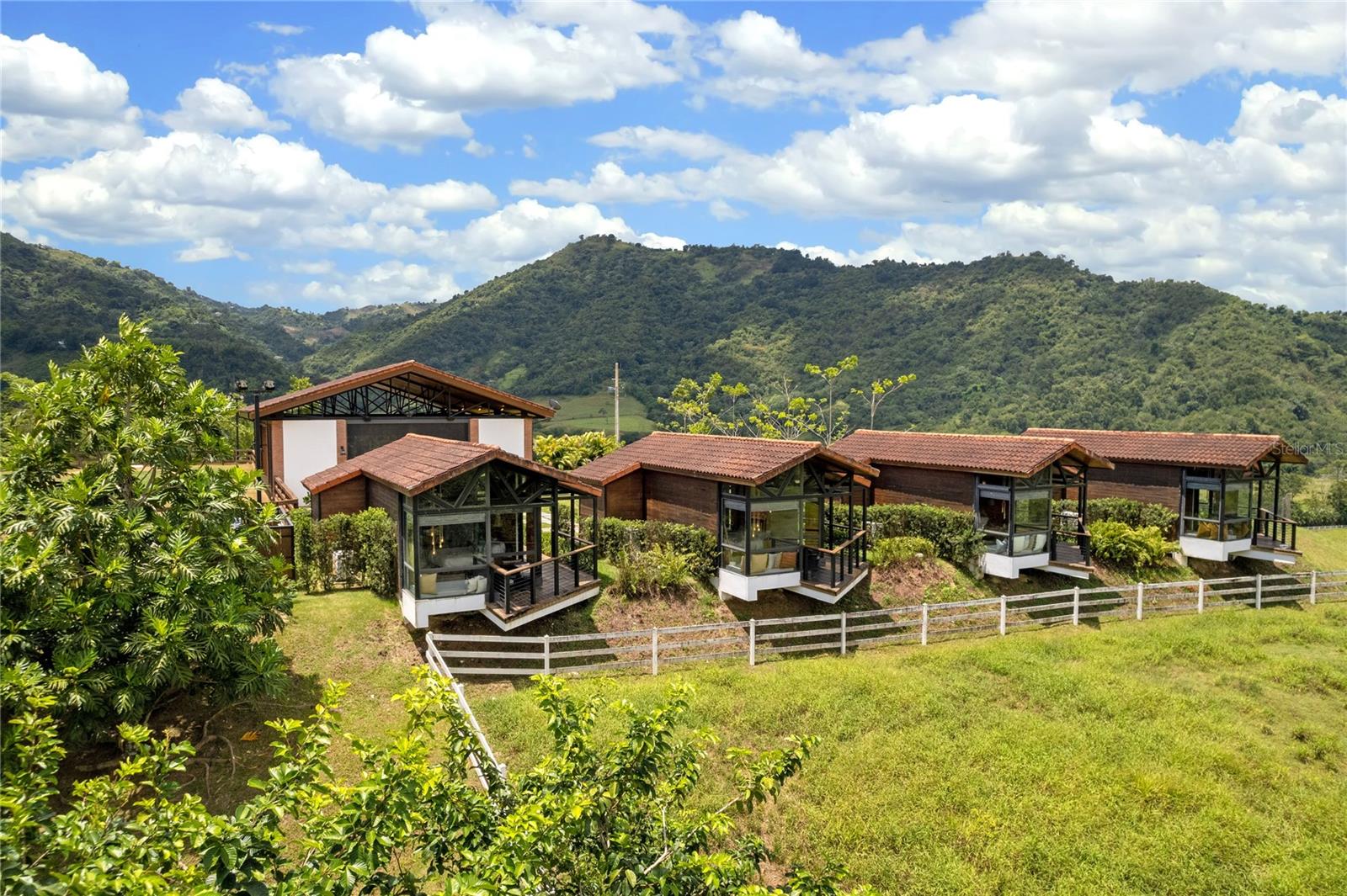 HACIENDA LA NUBE - Farm