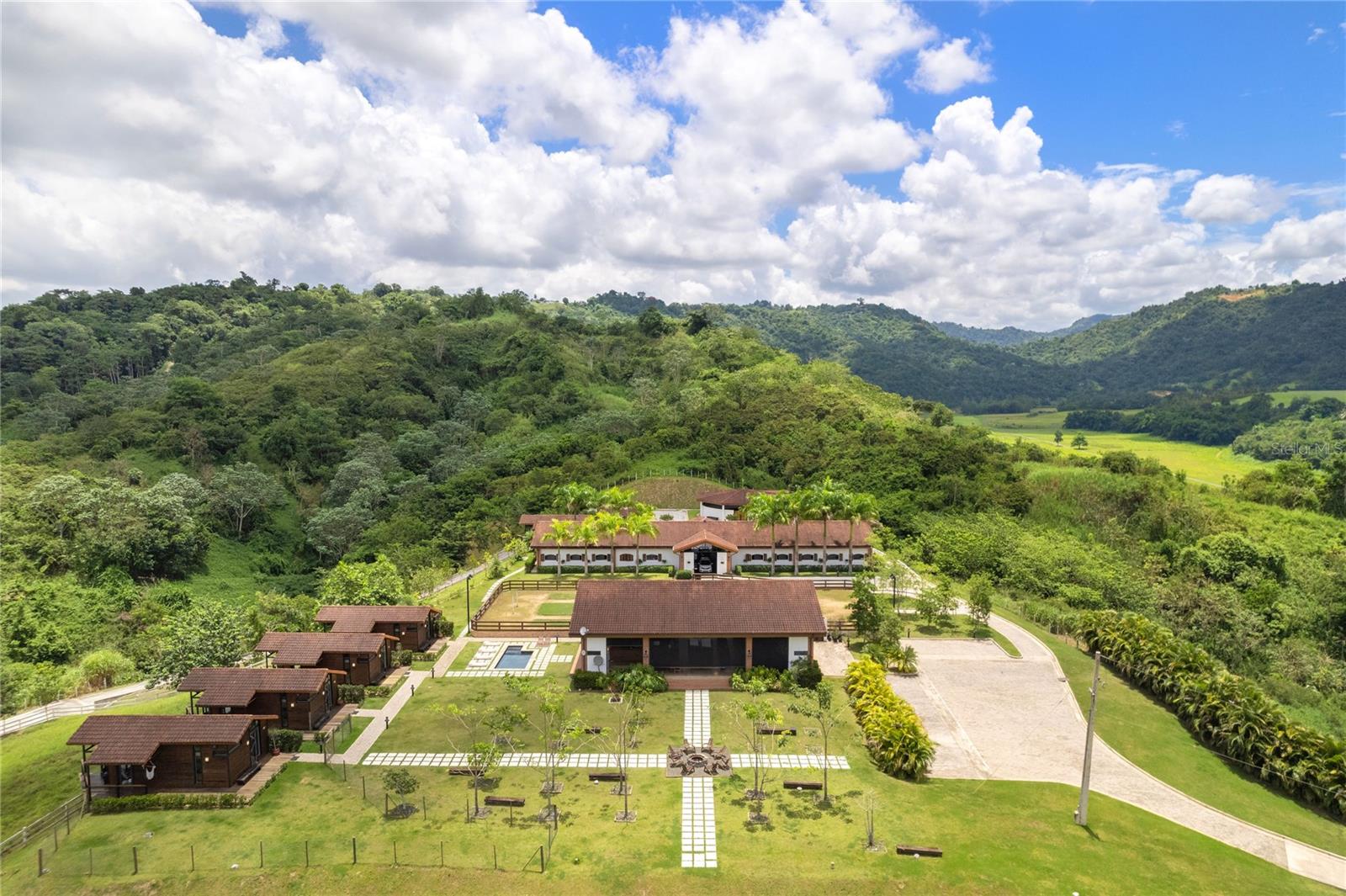 HACIENDA LA NUBE - Farm