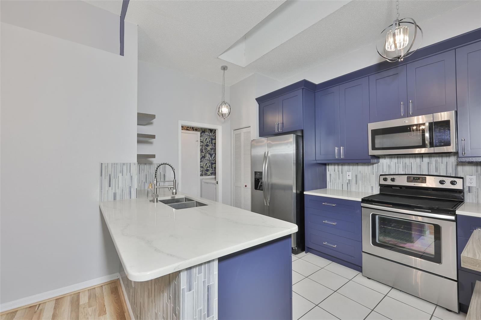 NANTUCKET III CONDO - Residential