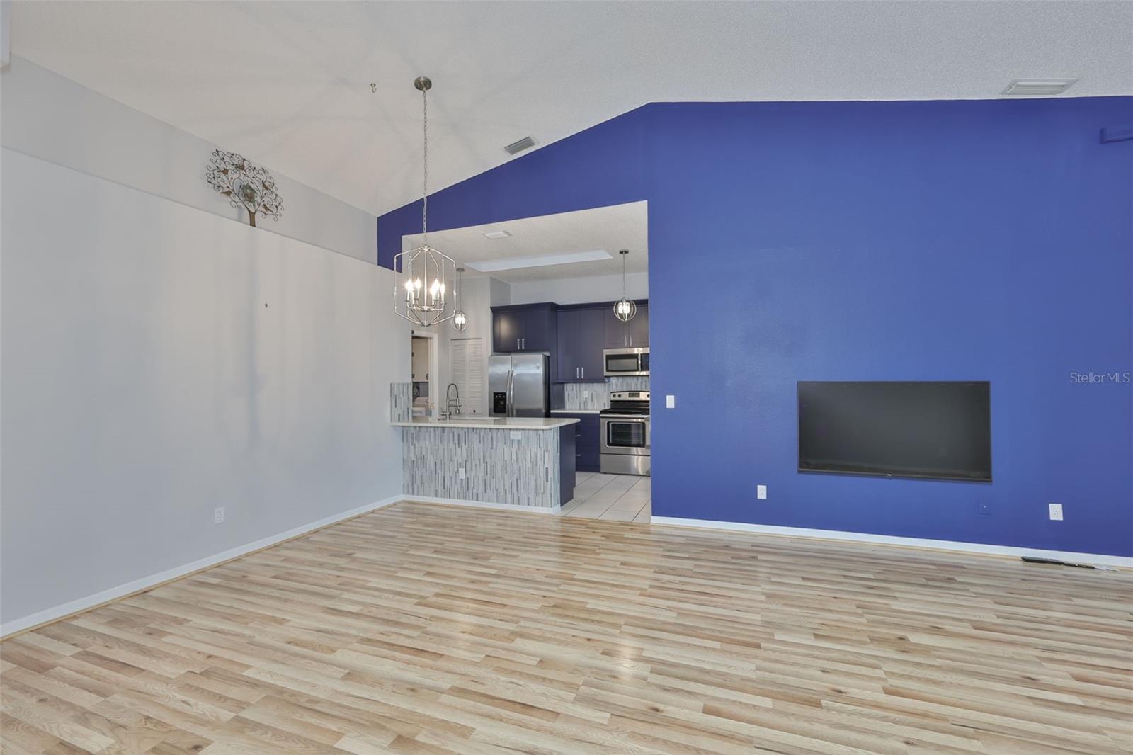 NANTUCKET III CONDO - Residential