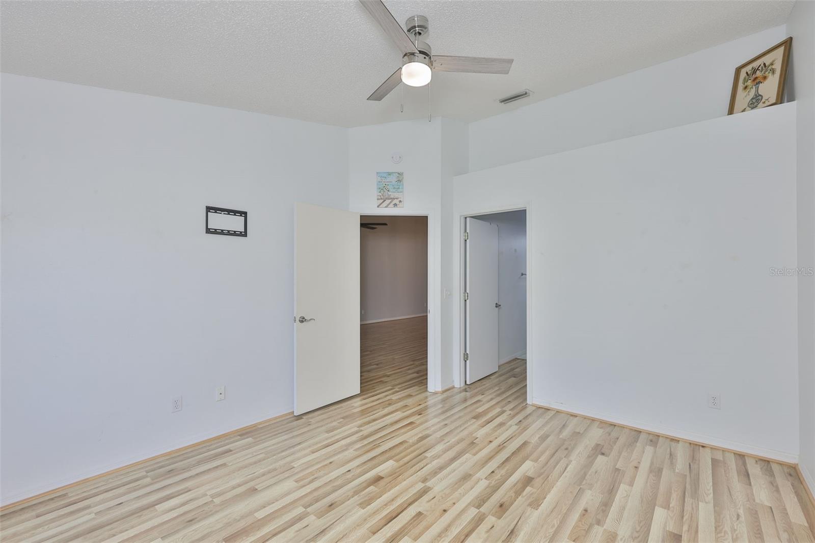 NANTUCKET III CONDO - Residential