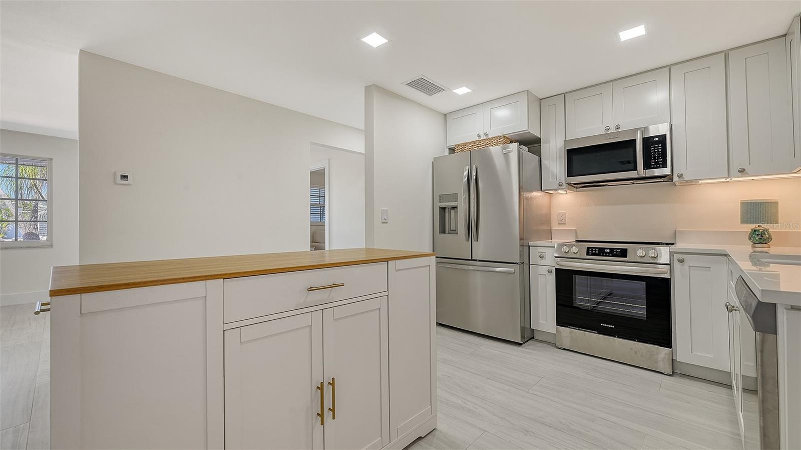 LONGBOAT SHORES REV - Residential