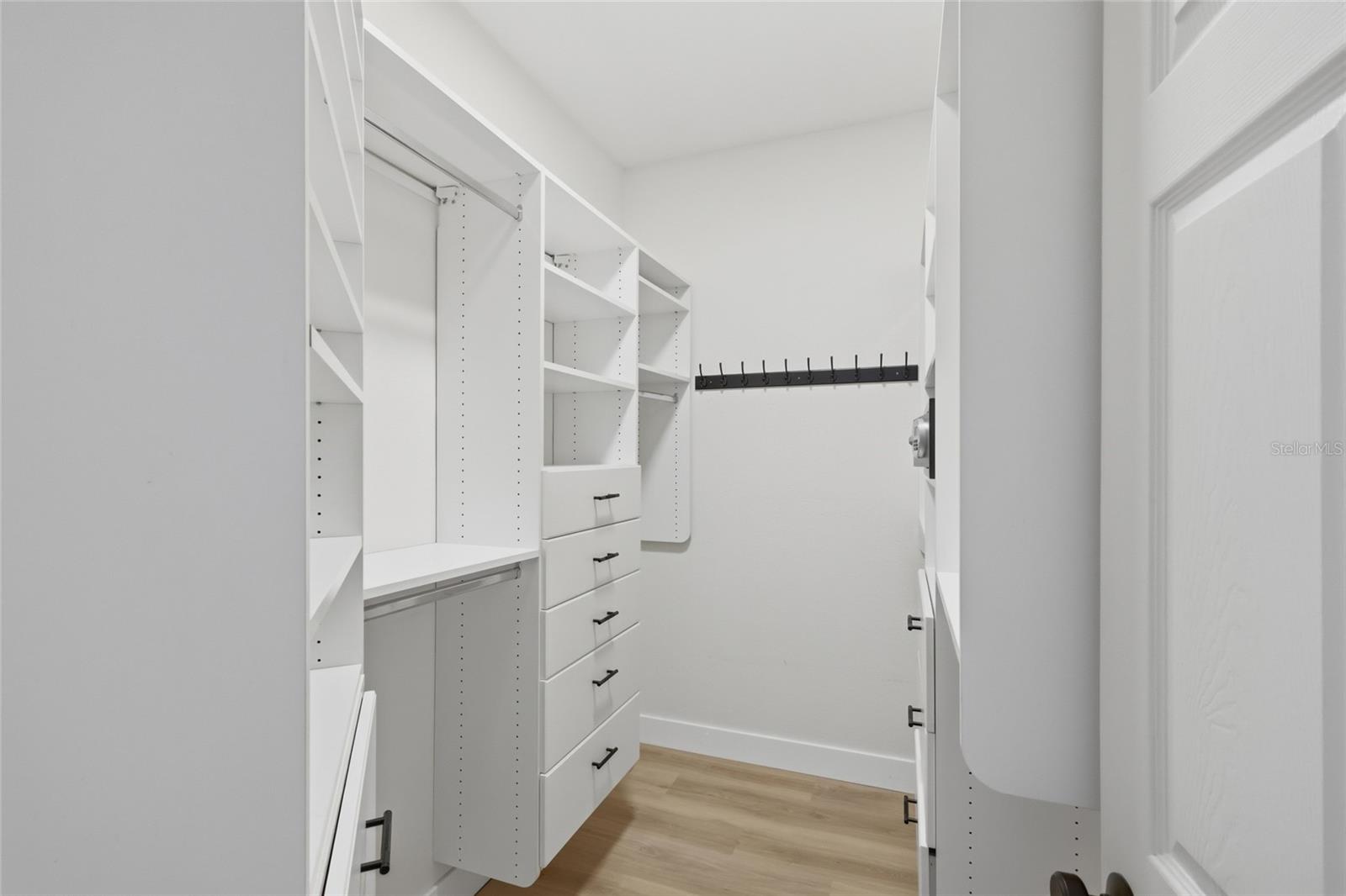 LAKEWOOD RANCH COUNTRY CLUB VILLAGE - Residential