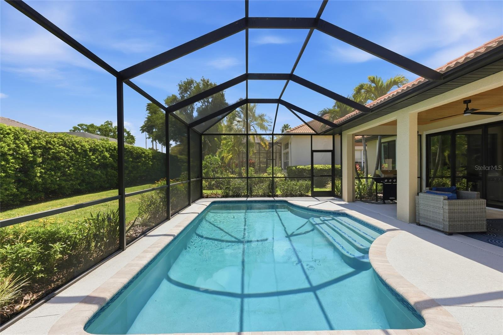 LAKEWOOD RANCH COUNTRY CLUB VILLAGE - Residential