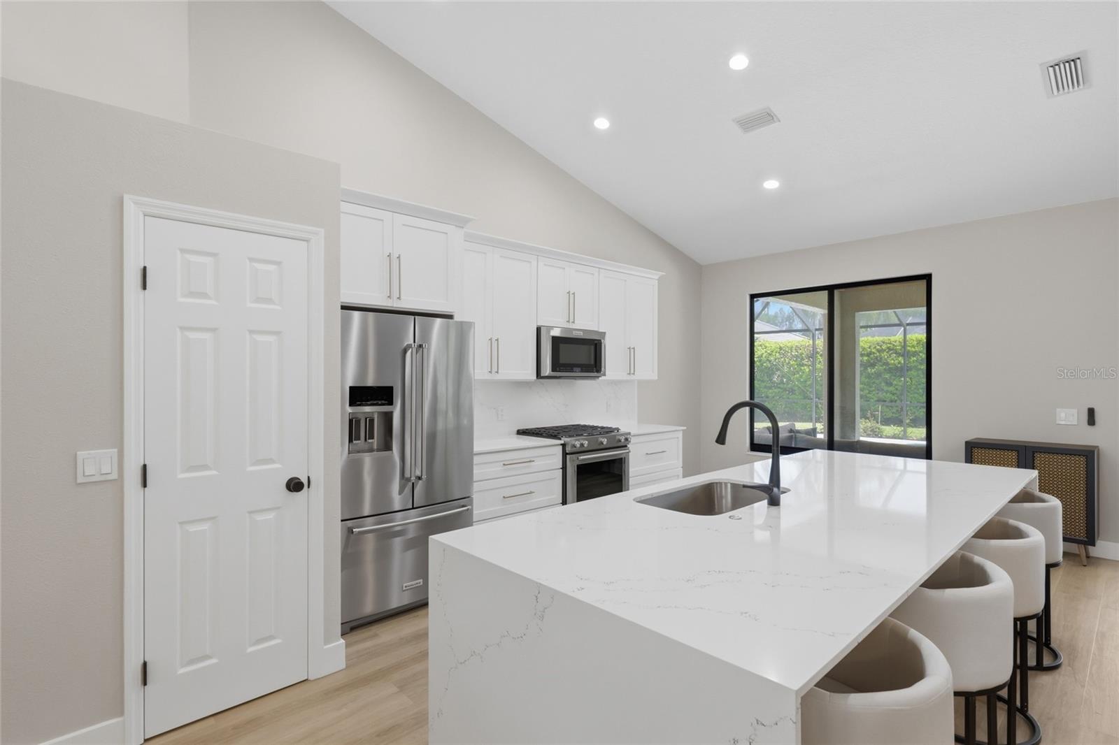 LAKEWOOD RANCH COUNTRY CLUB VILLAGE - Residential