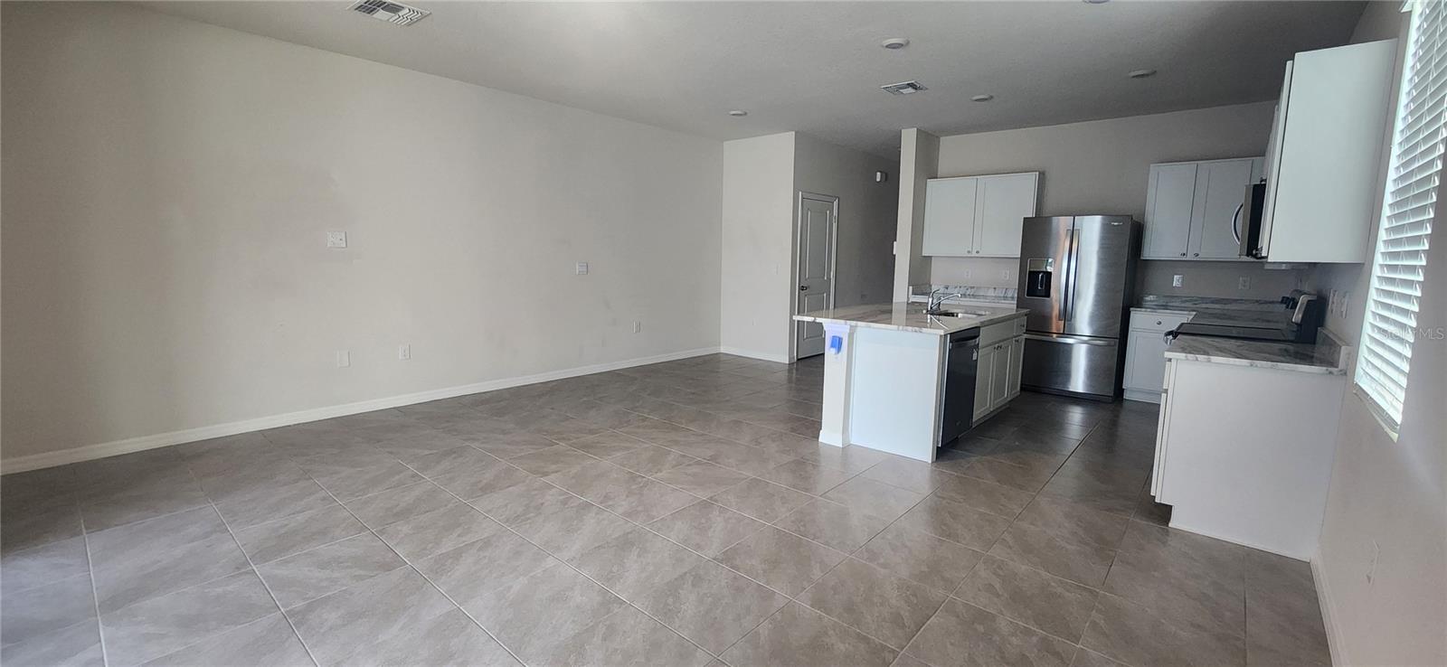 BRADEN POINTE - Residential Lease