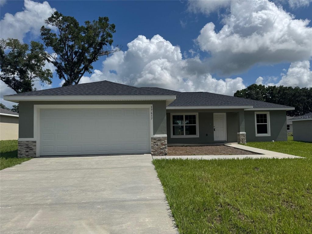 Photo of 17617 SW 112th Lane, Dunnellon, FL 34432 (MLS # OM705948)