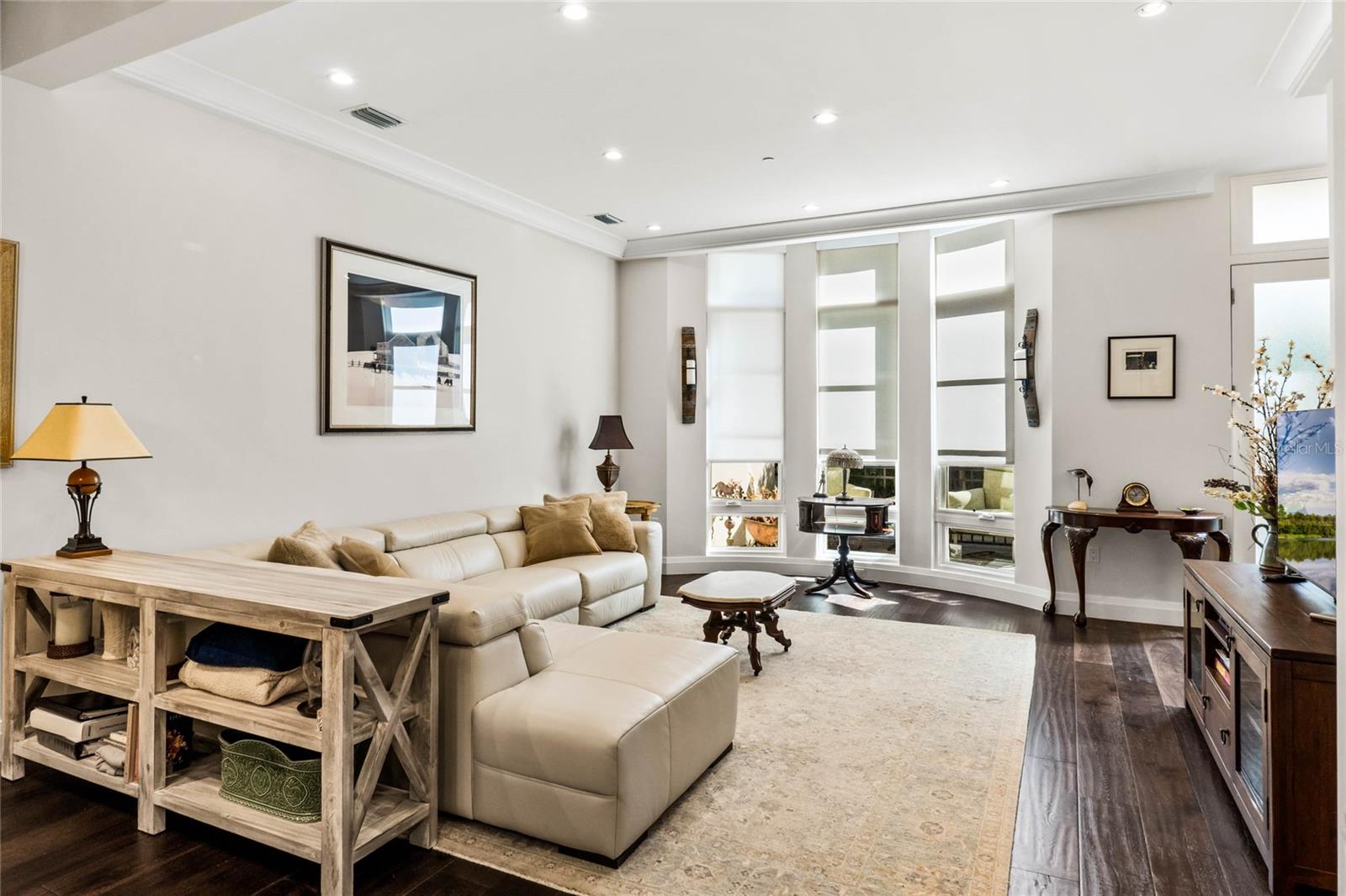 SOUTH INTERLACHEN PLACE - Residential