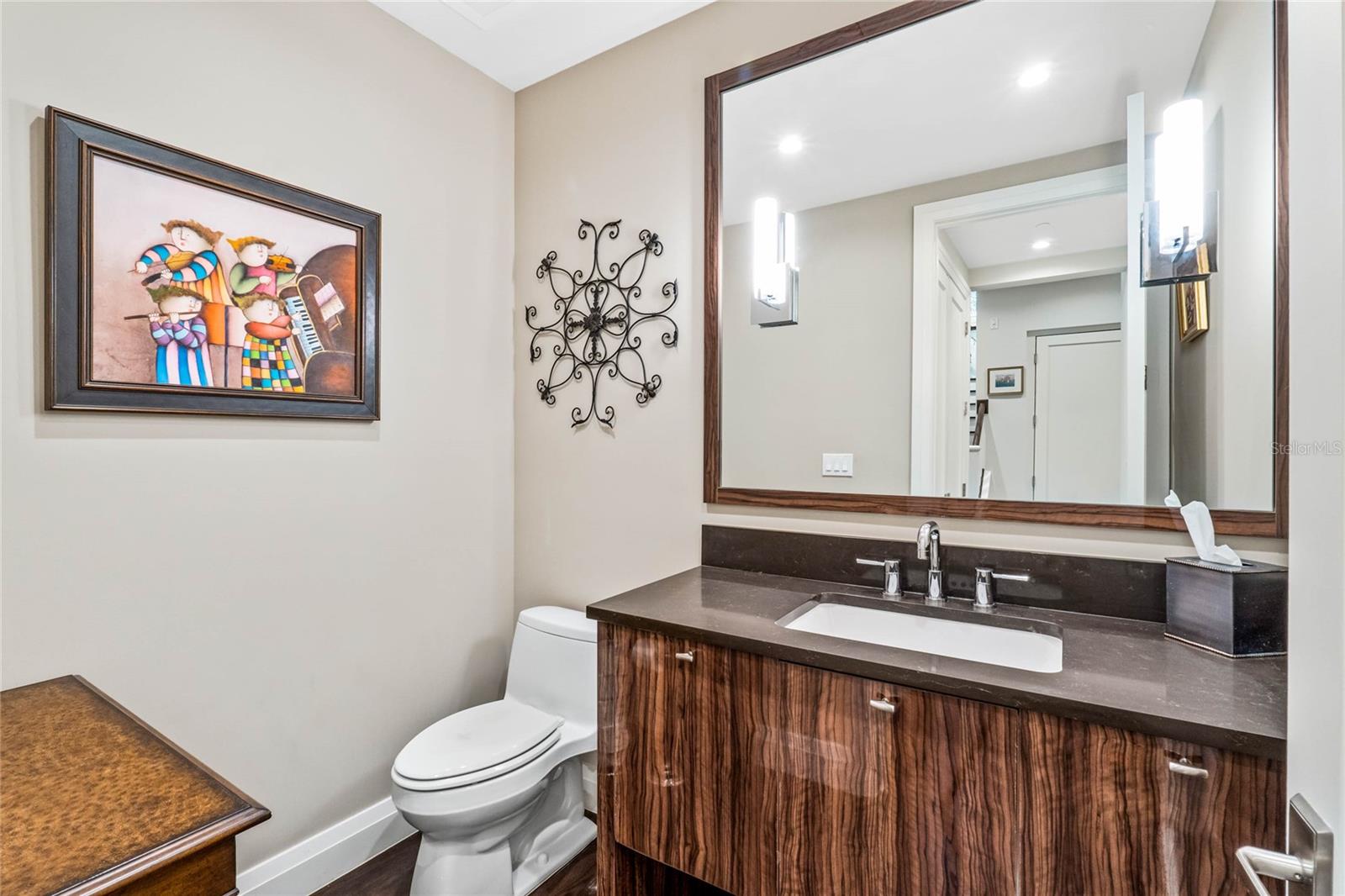 SOUTH INTERLACHEN PLACE - Residential