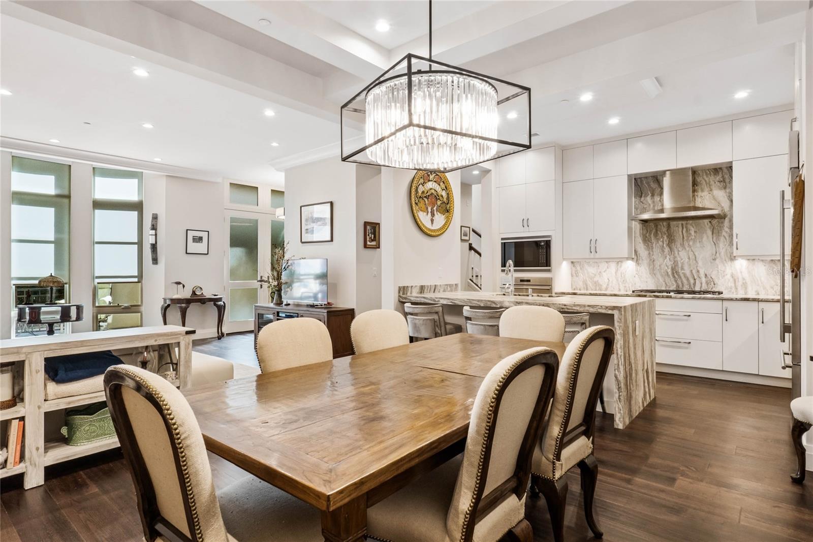 SOUTH INTERLACHEN PLACE - Residential