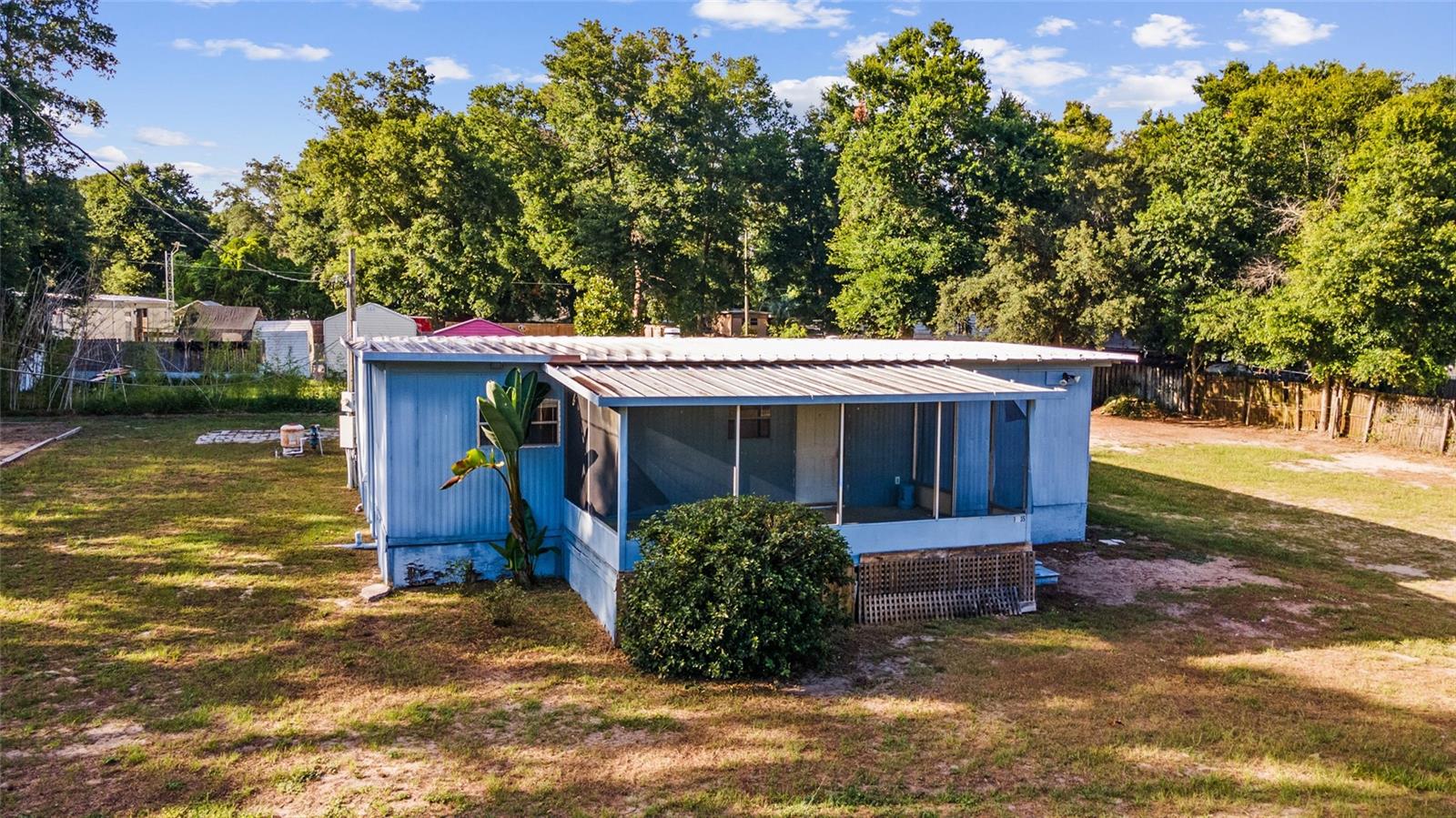 Photo 3 of 39 of 10835 SE 131ST LANE mobile home