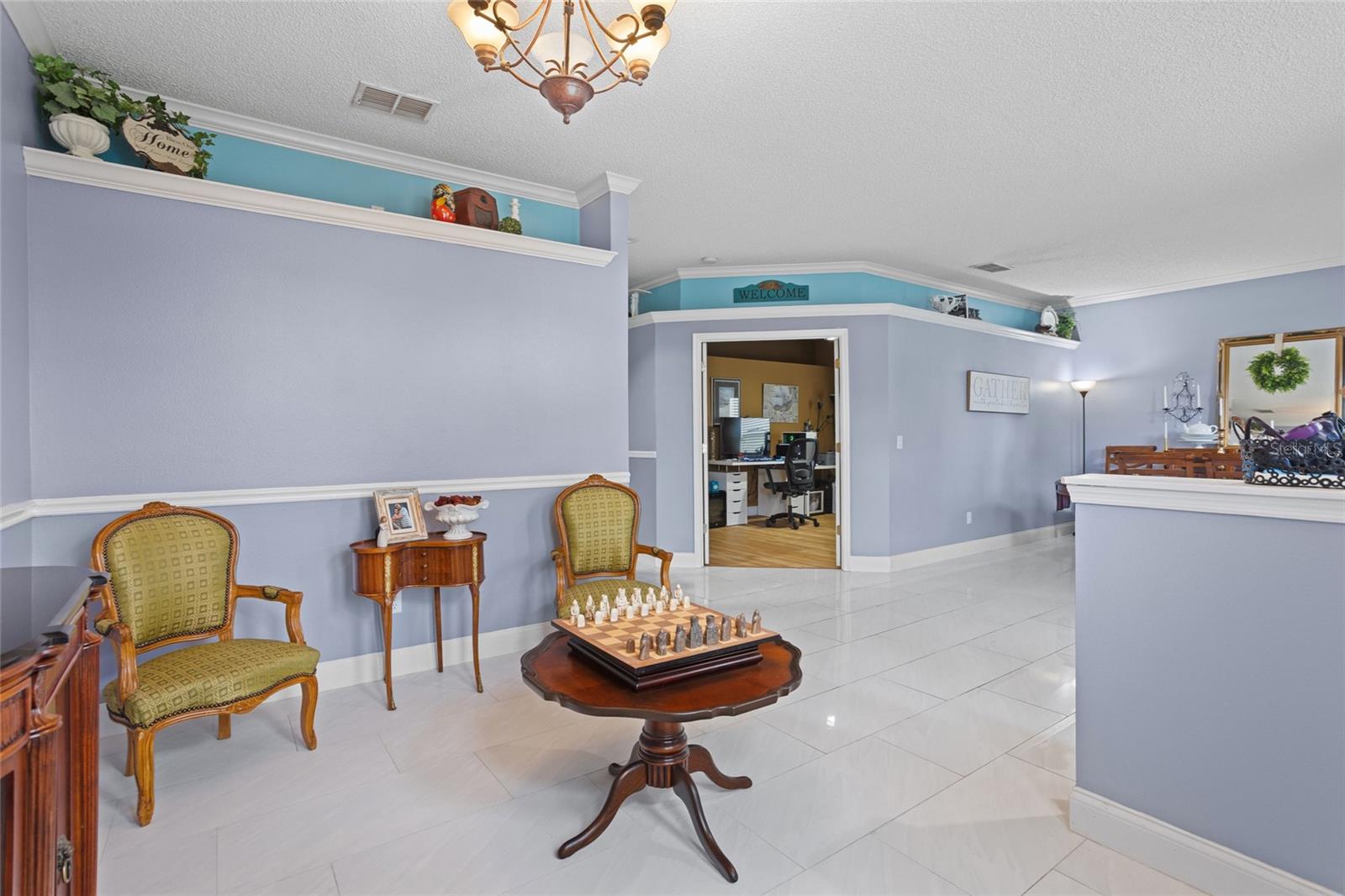 2424 STONE CROSS CIRCLE