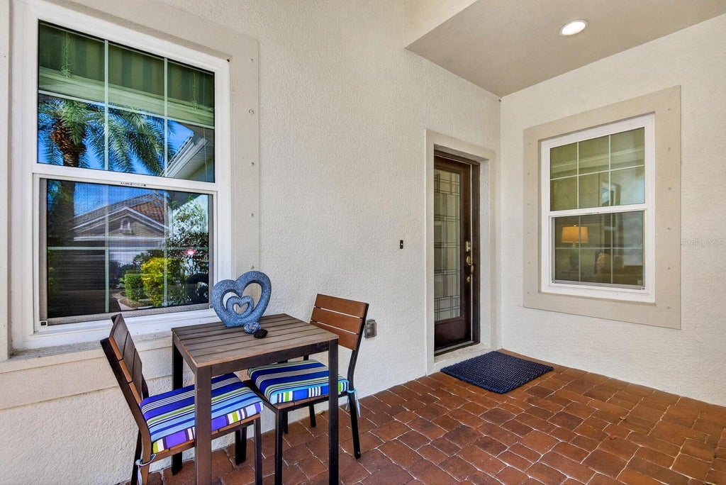 Photo of 6905 Vista Bella Drive, Bradenton, FL 34209 (MLS # A4704957)