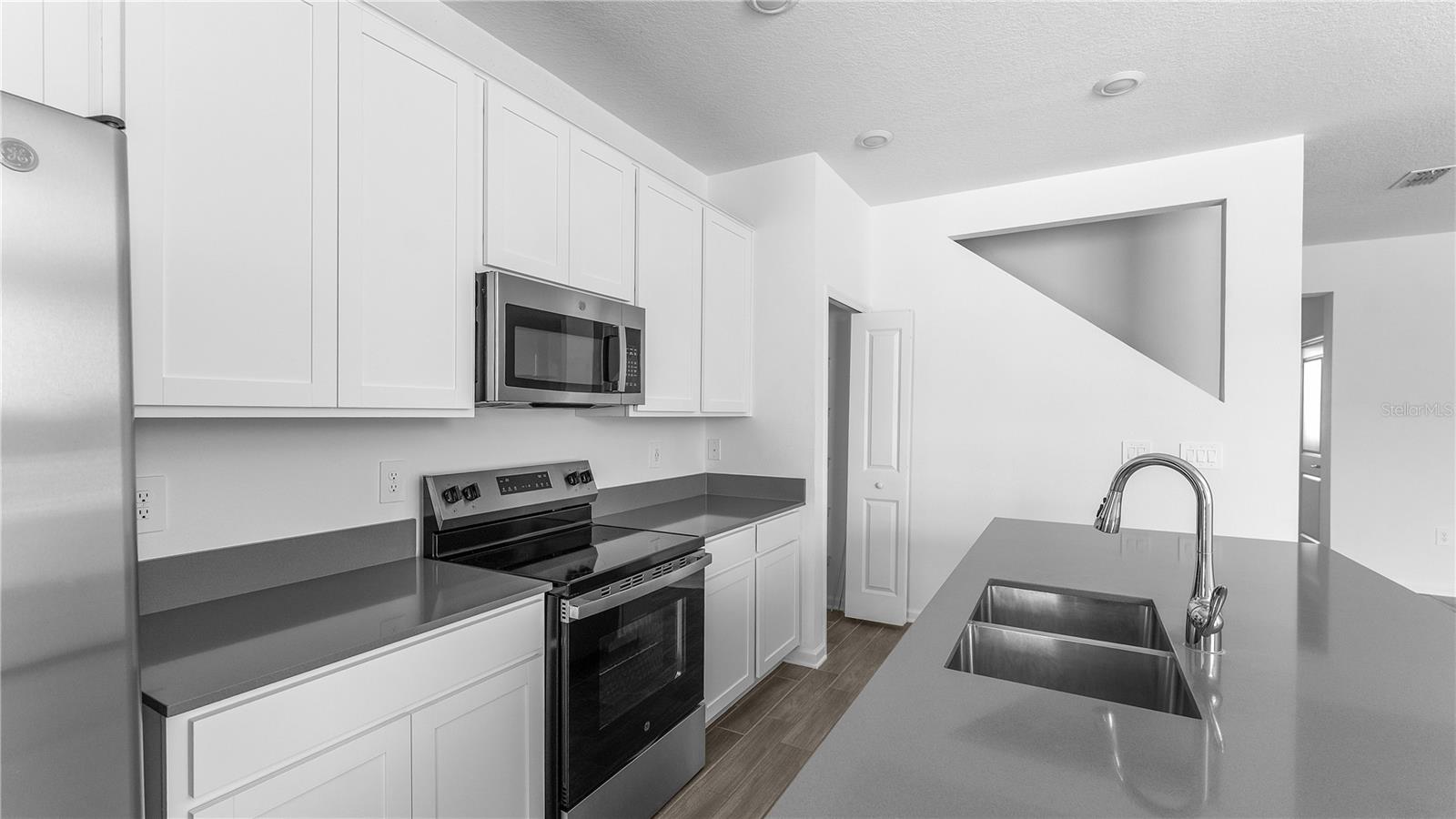 STOREY GROVE PH 4 - Residential