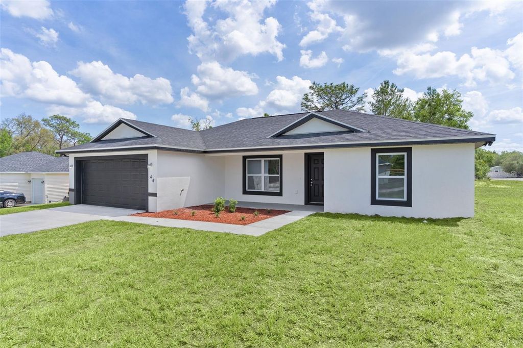 Photo of 44 Malauka Drive, Ocklawaha, FL 32179 (MLS # G5111816)