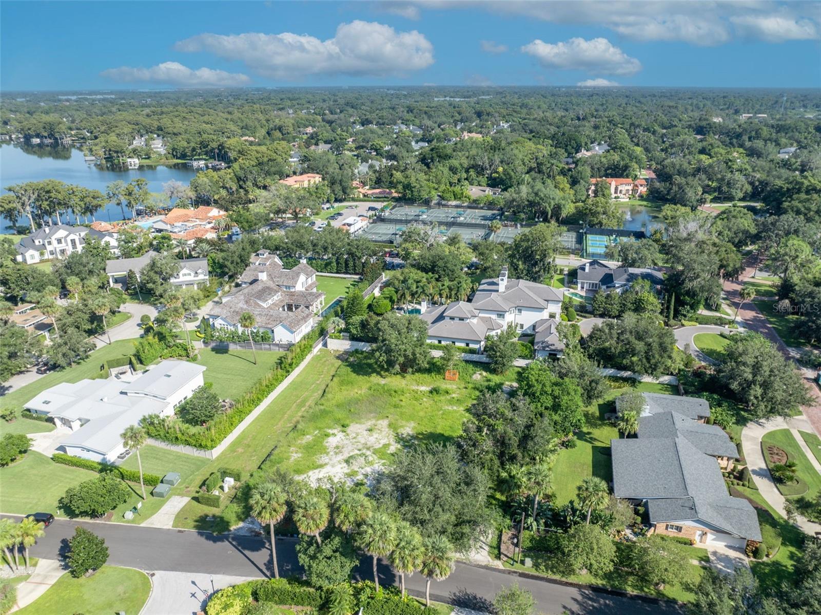 SICILIAN SHORES - Land