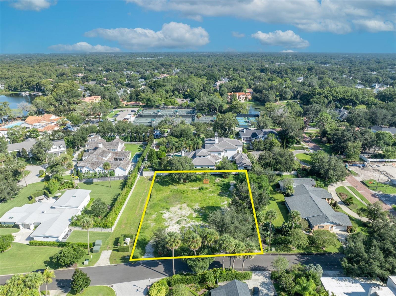 SICILIAN SHORES - Land