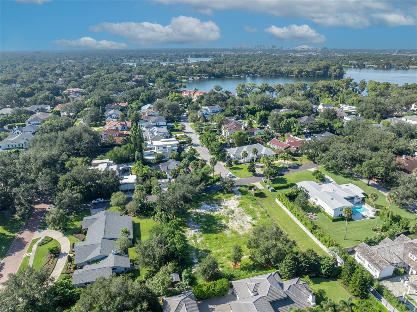 SICILIAN SHORES - Land