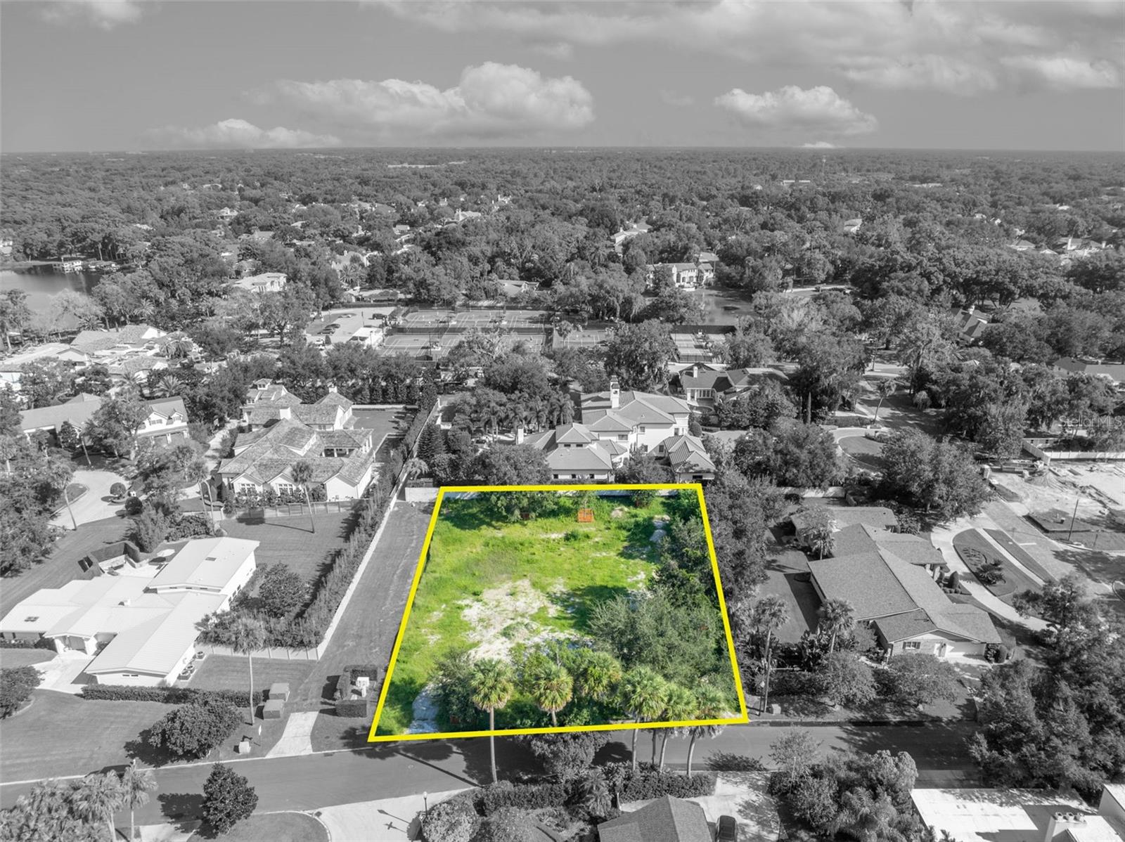 SICILIAN SHORES - Land