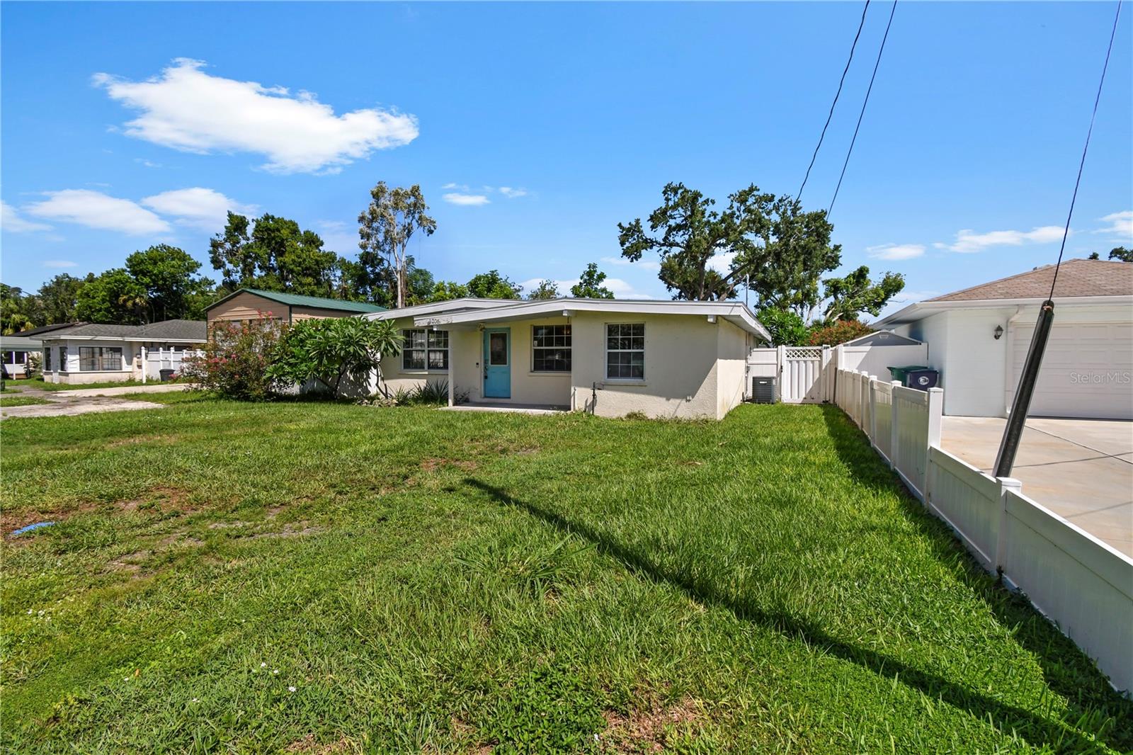 PALMETTO TERRACE - Residential